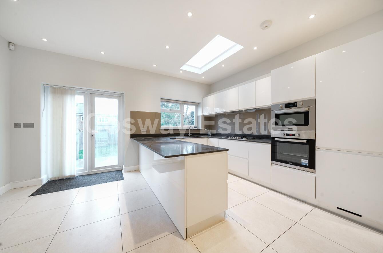 Milton Road, Mill Hill, NW7, Mill Hill